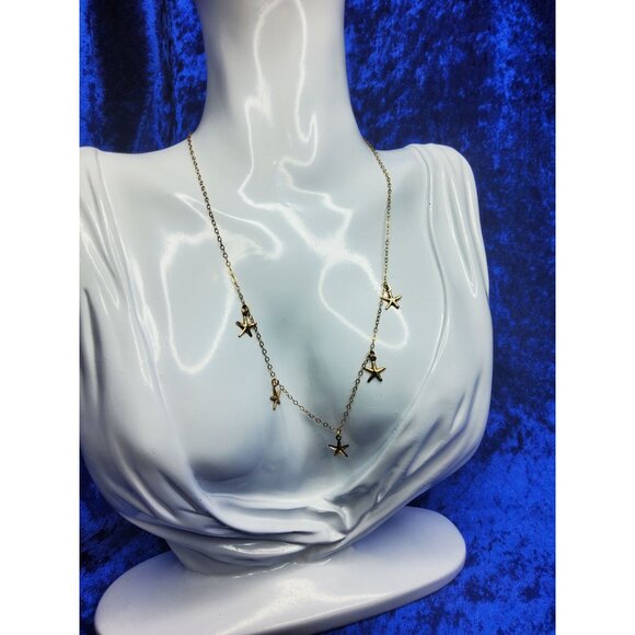 vintage gold tone dainty star necklace - Picture 2 of 3